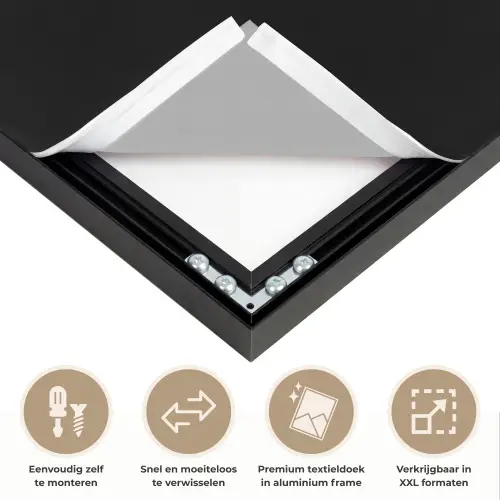 Koi - Vis - Wit - Zwart Textielframe zwart klein -USP_closeupNL