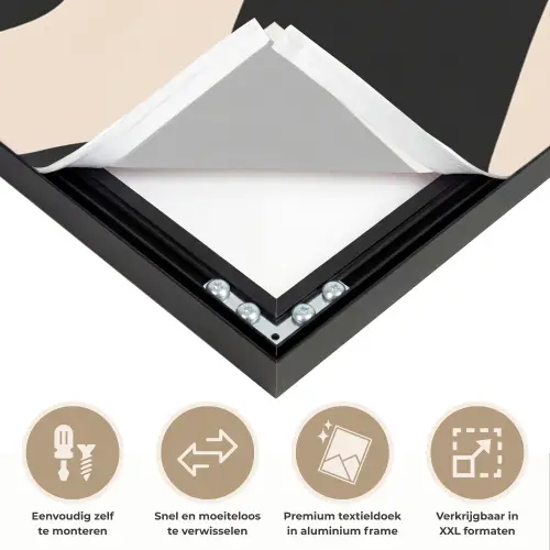 Vlekkenpatroon - Koe - Beige Textielframe zwart klein -USP_closeupNL