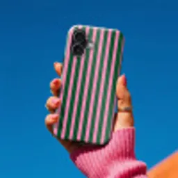 Verticale strepen - Groen - Roze Toughcase MagSafe Apple iPhone 17 klein 1017 -Sfeer1V
