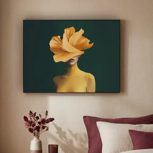 Vrouw - Hoed - Geel Textielframe zwart klein -sfeer1