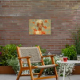 Goudvissen - Oranje - Vrouw - Blond Tuinposter op houten frame 2 cm dik klein -sfeer3