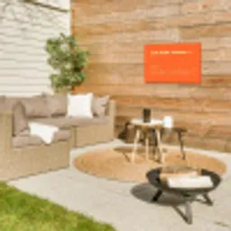 If not now then when - Oranje - Geel - Levendig Tuinposter op houten frame 2 cm dik klein -sfeer2