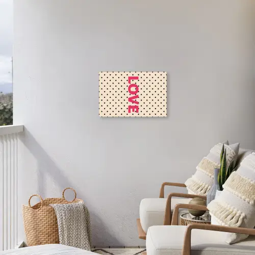 Love - Stippen - Roze Tuinposter op houten frame 2 cm dik klein -sfeer1