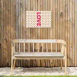 Love - Stippen - Roze Tuinposter op houten frame 2 cm dik klein -sfeer4