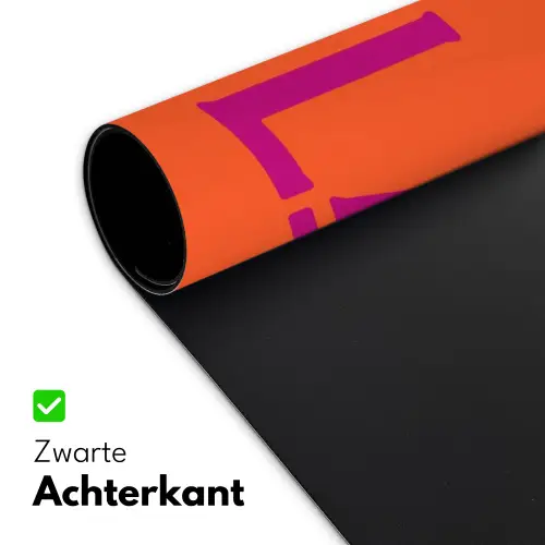 Oh la la - Oranje - Roze - Scheeflettertype Muismat XXL klein -sfeer2