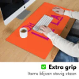 Oh la la - Oranje - Roze - Scheeflettertype Muismat XXL klein -sfeer3