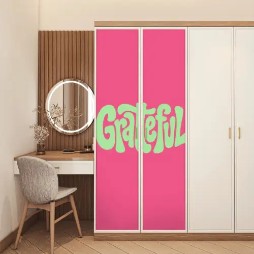 Grateful - Groen - Grafisch - Vloeiend deurposter klein -sfeer3