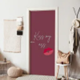 Kiss my ass - Lip - Bordeaux deurposter klein -sfeer6