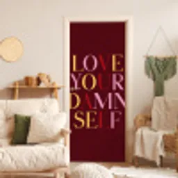 Love your damn self - Kleurrijk - Bordeaux deurposter klein -sfeer2