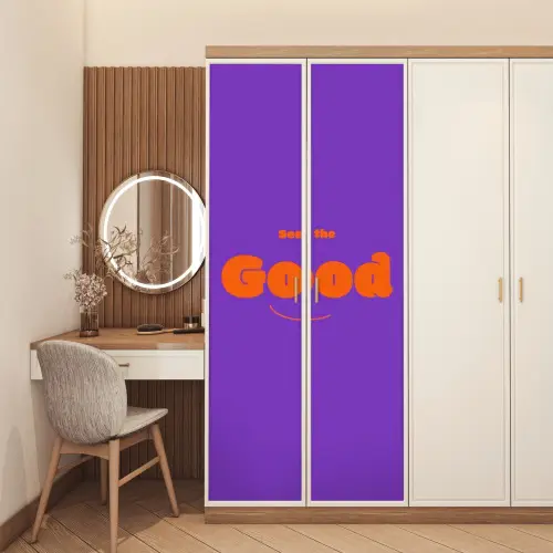 See the good - Oranje - Paars - Smiley deurposter klein -sfeer3