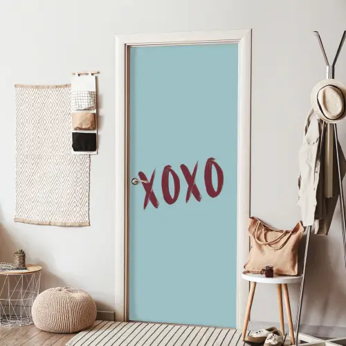 XOXO - Blauw - Rood deurposter klein -sfeer6