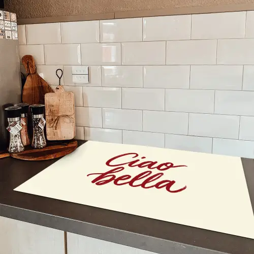 Ciao bella - Rood - Wit - Minimalistisch Inductie beschermer vinyl 3mm klein -sfeer3