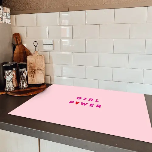 Girl power - Roze - Hartje Inductie beschermer vinyl 3mm klein -sfeer3