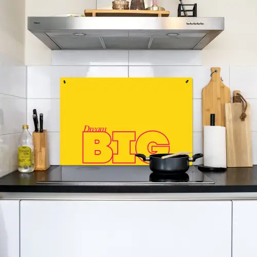 Dream big - Geel - Grafisch Inductie beschemer met haakjes klein -sfeer2