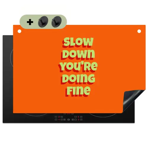 Slow down you're doing fine - Oranje - Simple Inductie beschemer met haakjes klein -3d