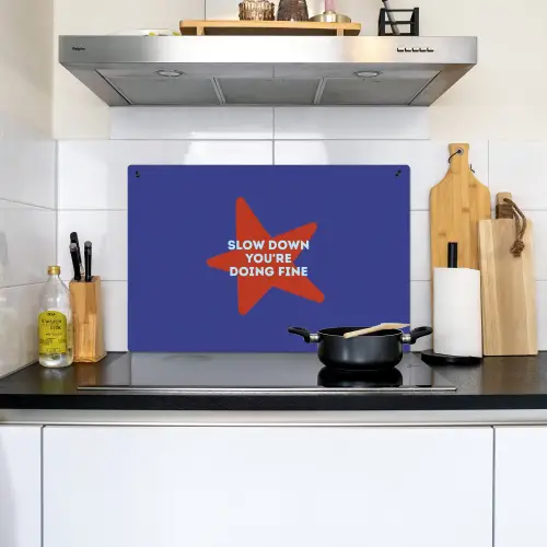 Slow down you're doing fine - Ster - Blauw Inductie beschemer met haakjes klein -sfeer2