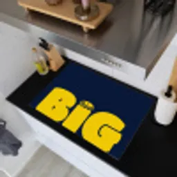 Think big - Blauw - Geel Inductie beschemer met haakjes klein -sfeer1