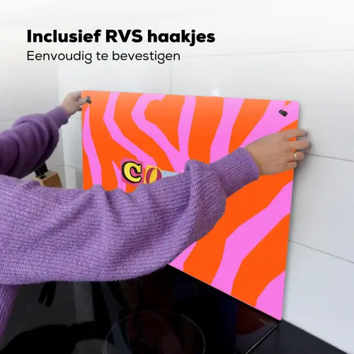 Zebraprint - Grafisch - COOL - Oranje Inductie beschemer met haakjes klein -ky-ophangen-nl