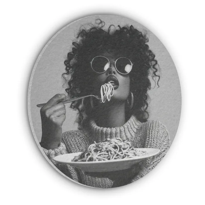 Vrouw - Pasta - Zwart - Wit Akoestische PET Vilt - Rond klein -3d
