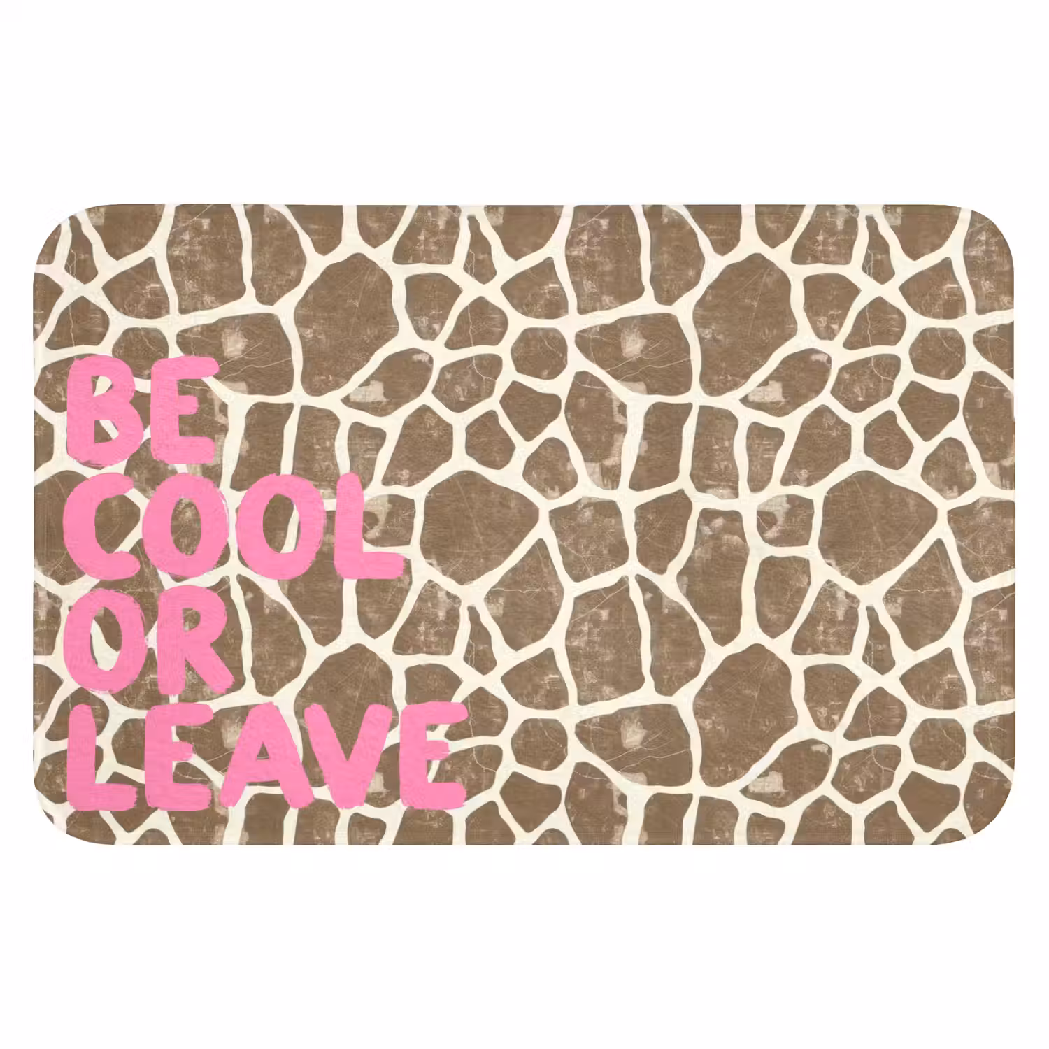 Tekst - Be cool or leave - Roze - Giraffenprint Badmat klein -3d