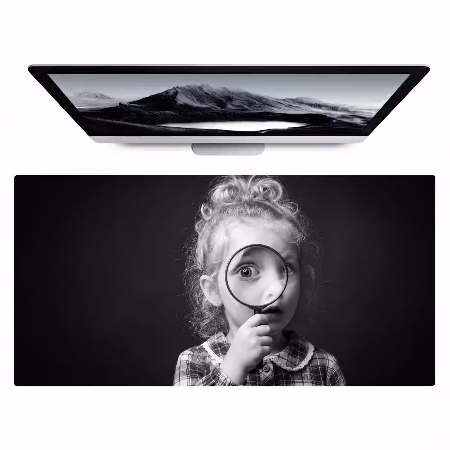 Kind - Vergrootglas - Portret - Zwart-wit Muismat XXL klein -zzz3d