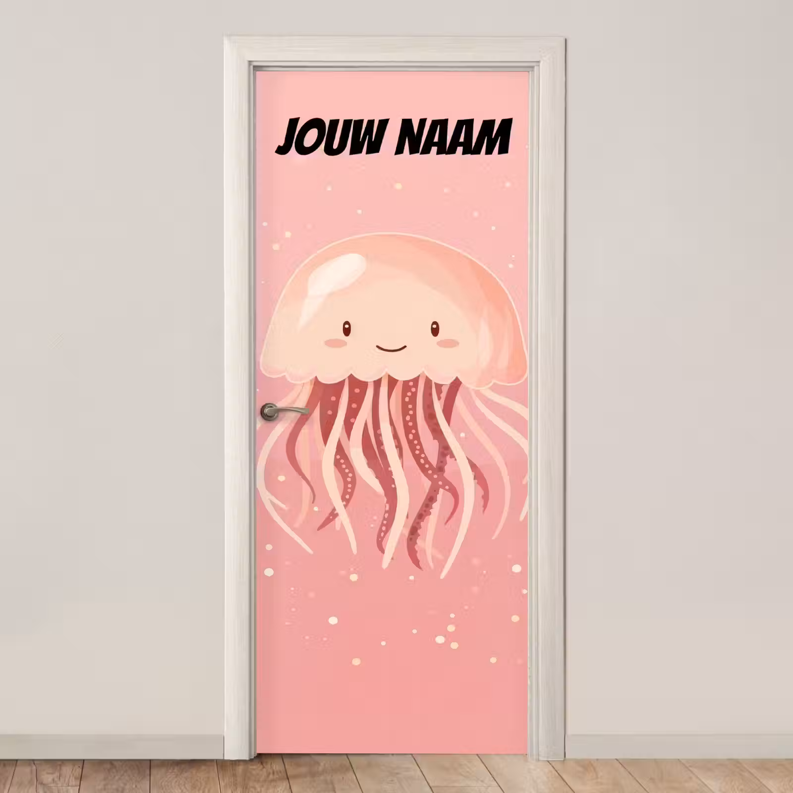Schattige kwal in roze tinten met de tekst “Deze kamer is van: jouw naam”. deurposter klein -3d_beige