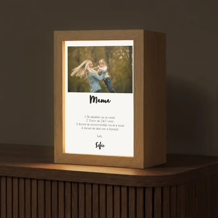 upload-69ddf9caeb83c-betekenis-mama Light Box met kabel (Tafellamp) klein -z3d_website