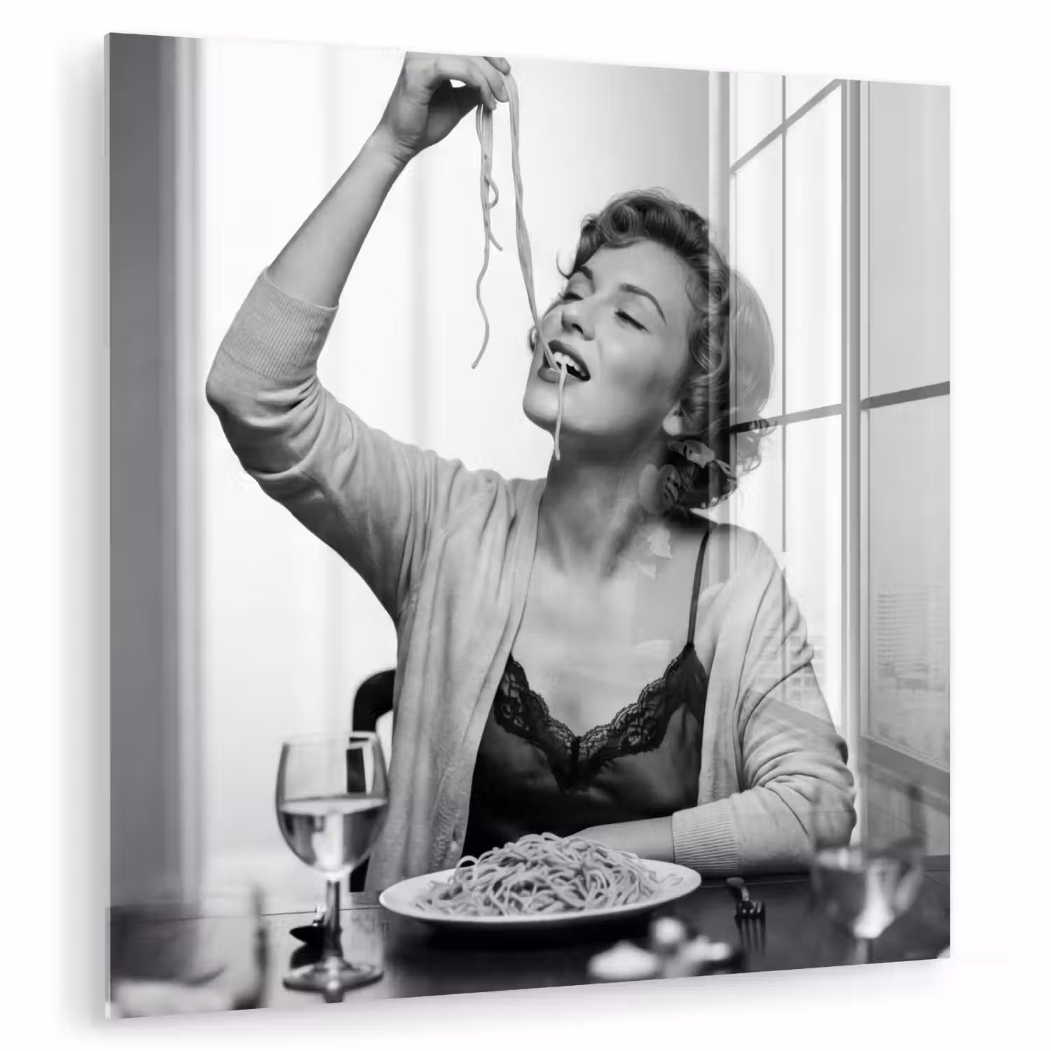 Vrouw - Spaghetti - Zwart - Wit plexiglas 5mm klein -zzzproduct_nieuw