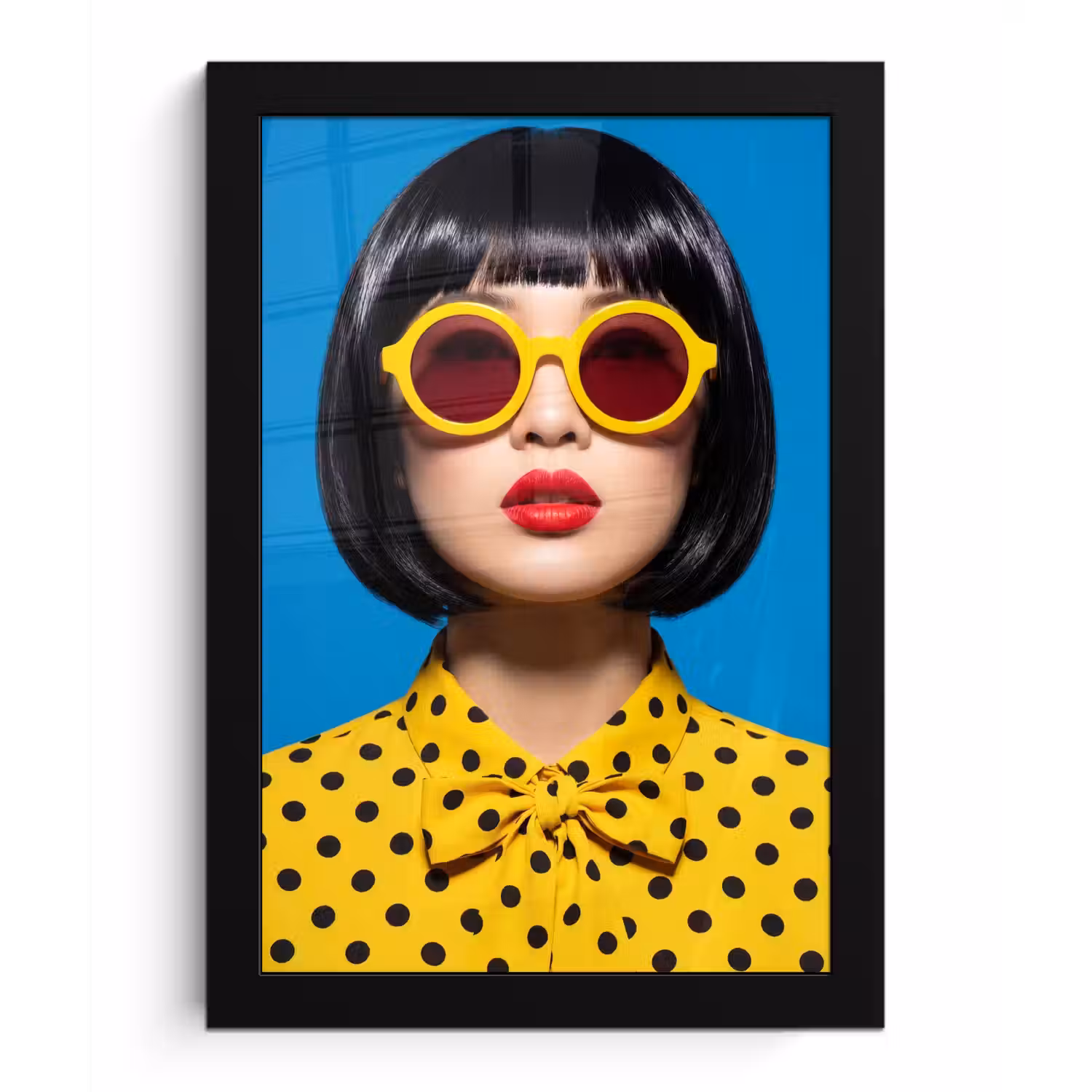 Vrouw - Zonnebril - Pop Art - Portret - Geel fotolijst zwart zonder passe partout klein -3d
