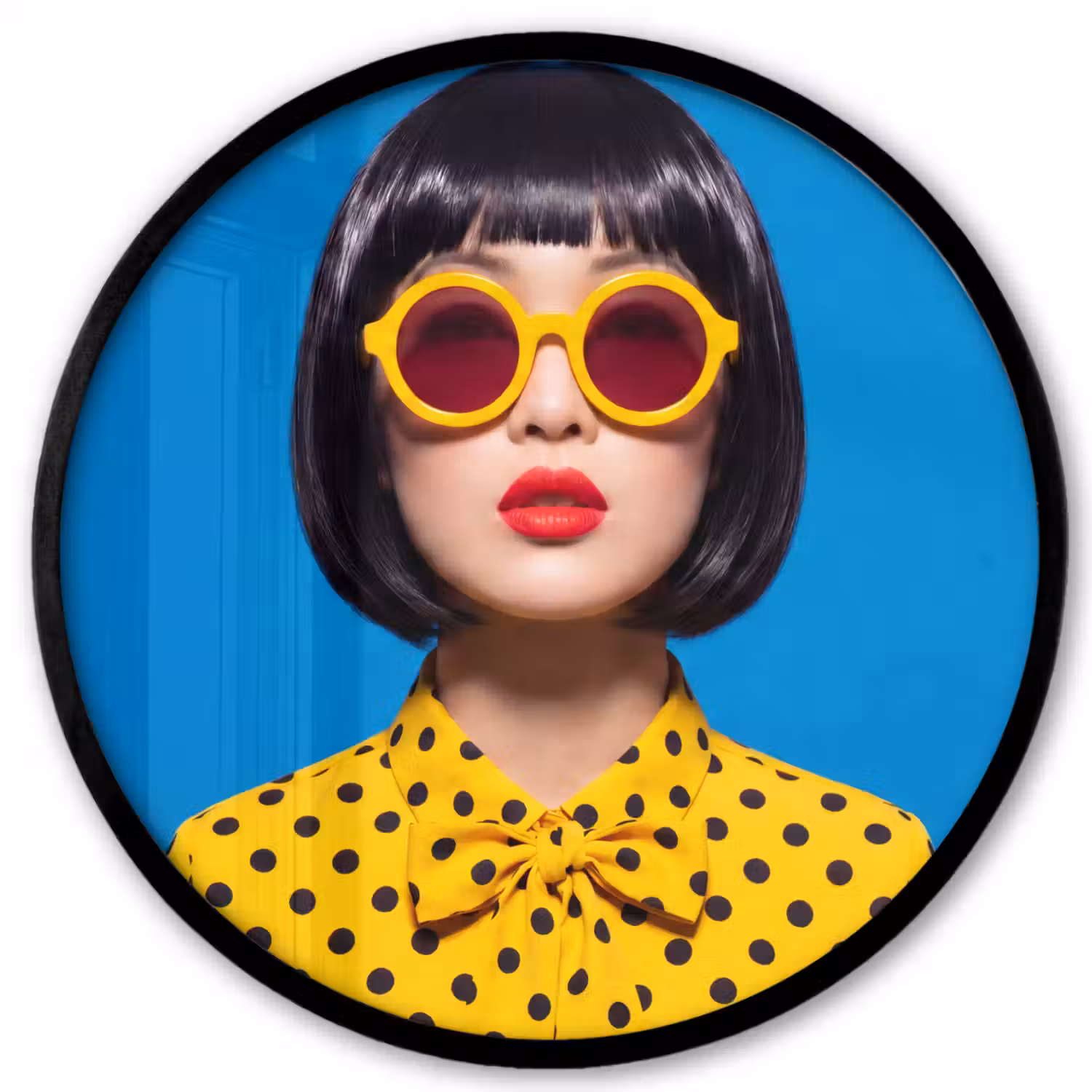 Vrouw - Zonnebril - Pop Art - Portret - Geel Fotolijst rond zonder passe partout klein -3d