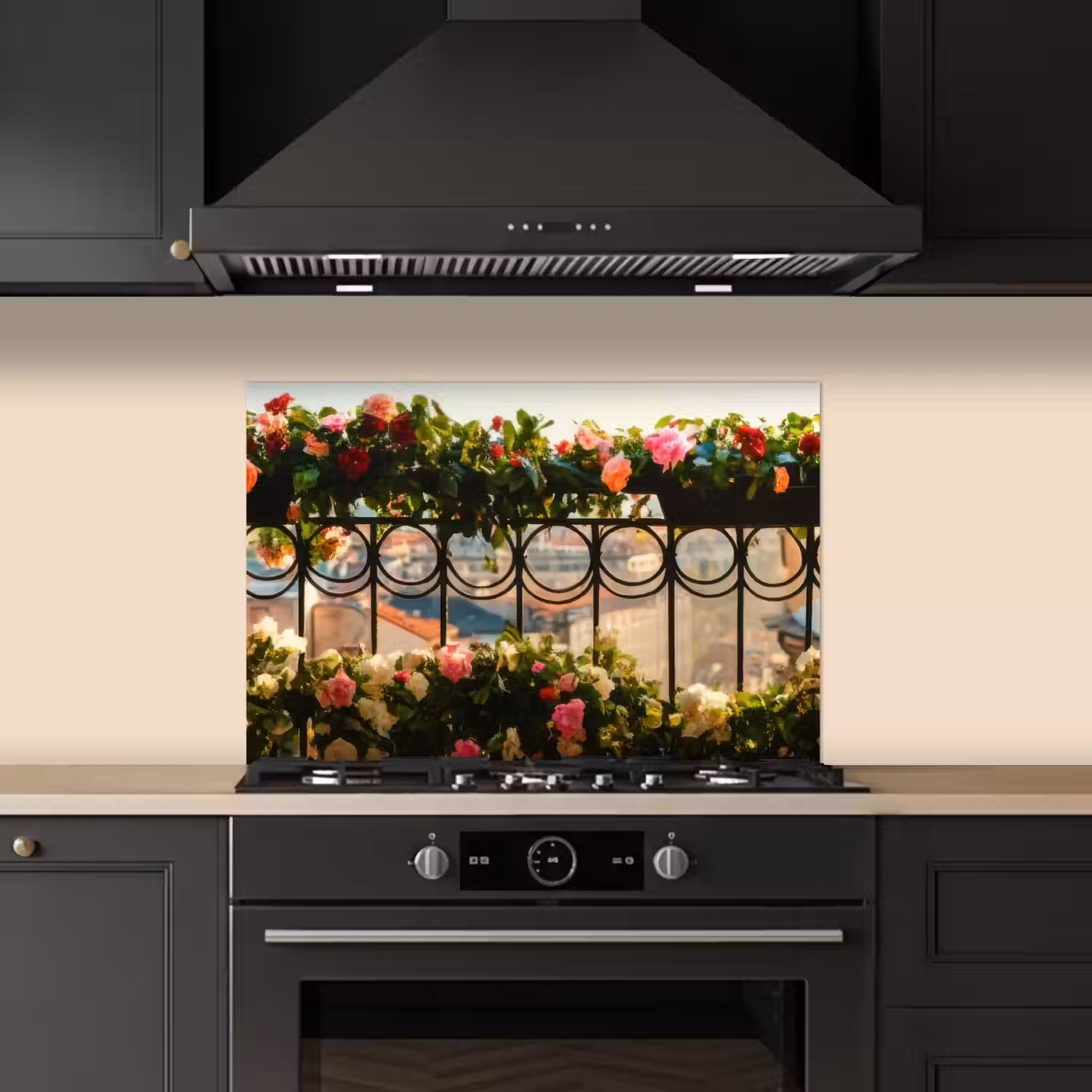 Bloemen - Hek - Stadszicht - Zomer keuken achterwand spatscherm klein -sfeer1