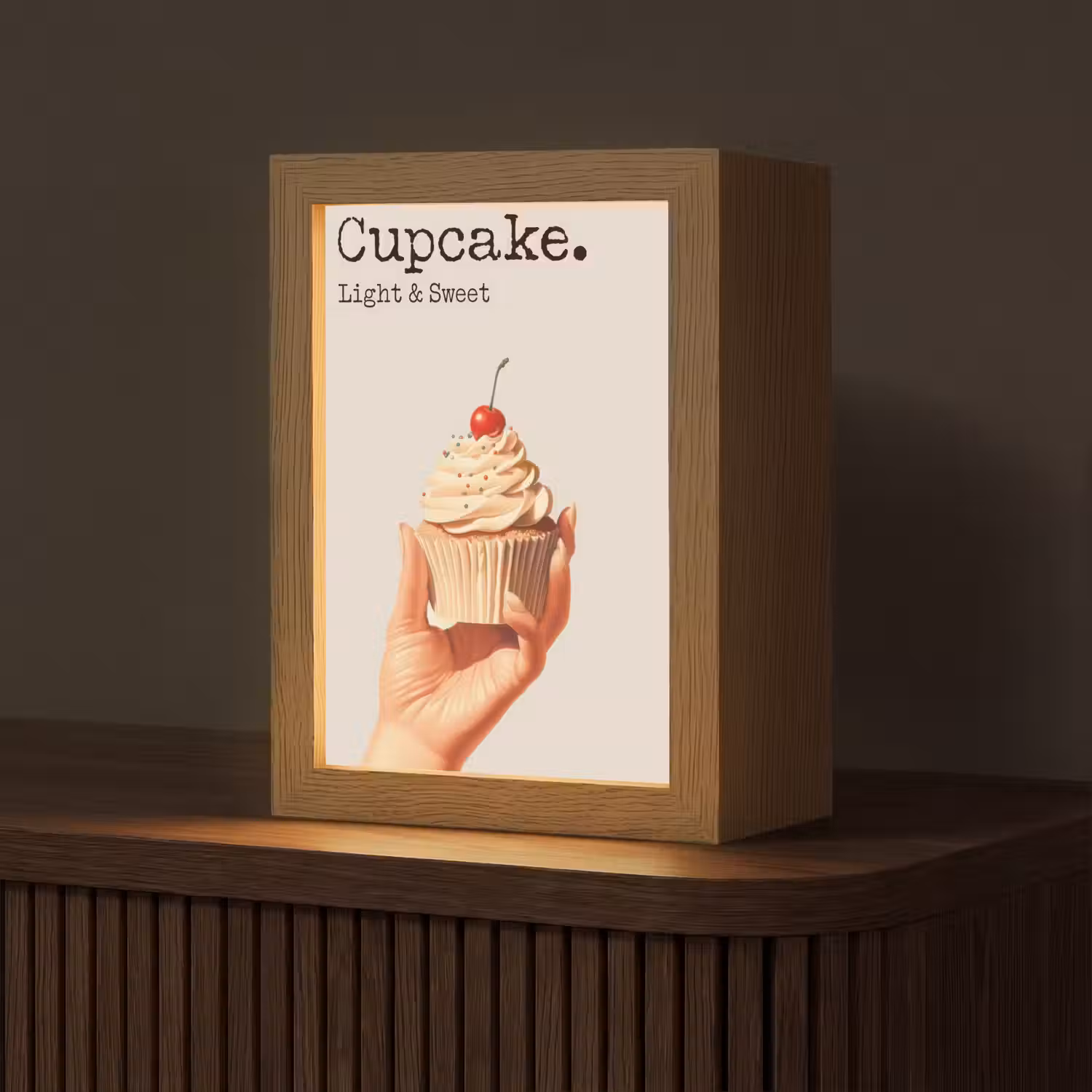 Cupcake - Zoet - Kers Light Box met kabel (Tafellamp) klein -z3d_website