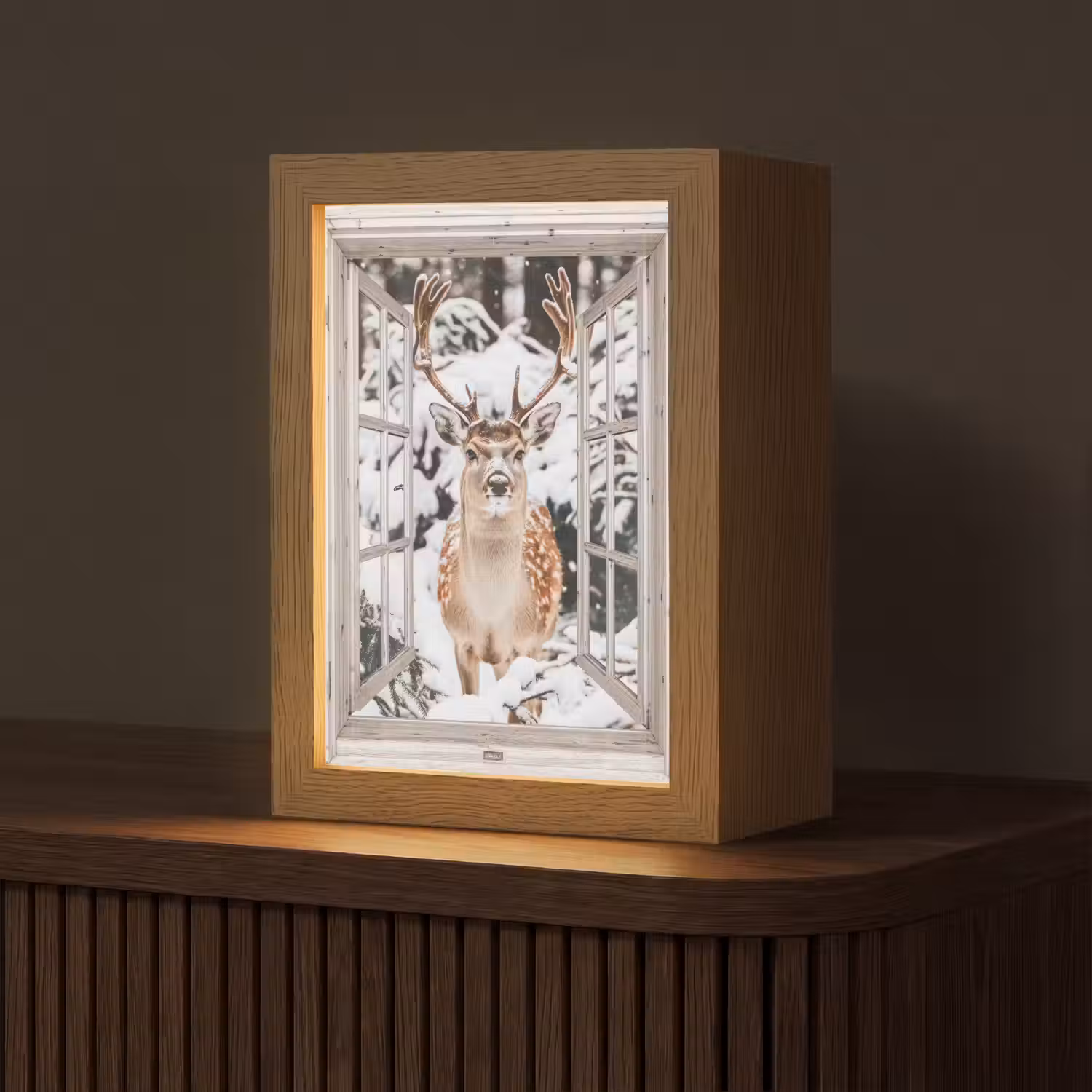 Doorkijk - Hert - Sneeuw - Winter - Bos - Dieren - Natuur Light Box met kabel (Tafellamp) klein -z3d_website
