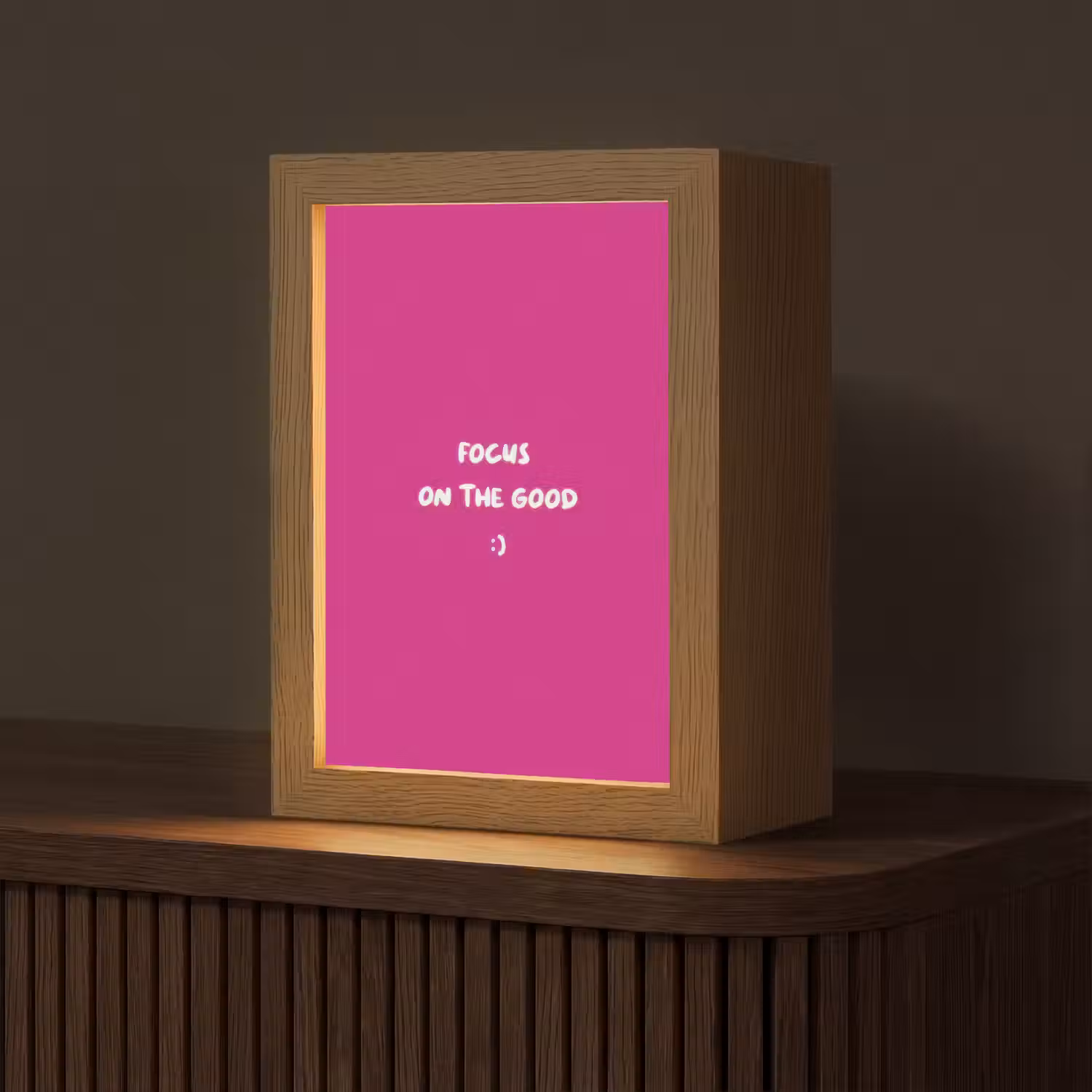 Focus - Smiley - Roze Light Box met kabel (Tafellamp) klein -z3d_website