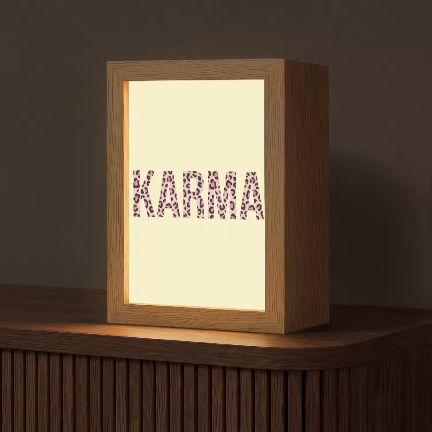 Karma - Luipaardprint - Geel Light Box met kabel (Tafellamp) klein -z3d_website