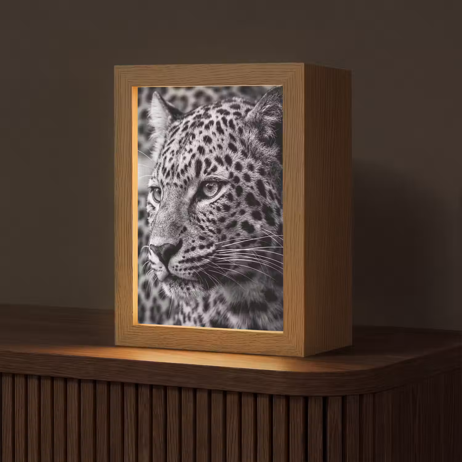 Luipaard - Zwart - Wit - Oog Light Box met kabel (Tafellamp) klein -z3d_website