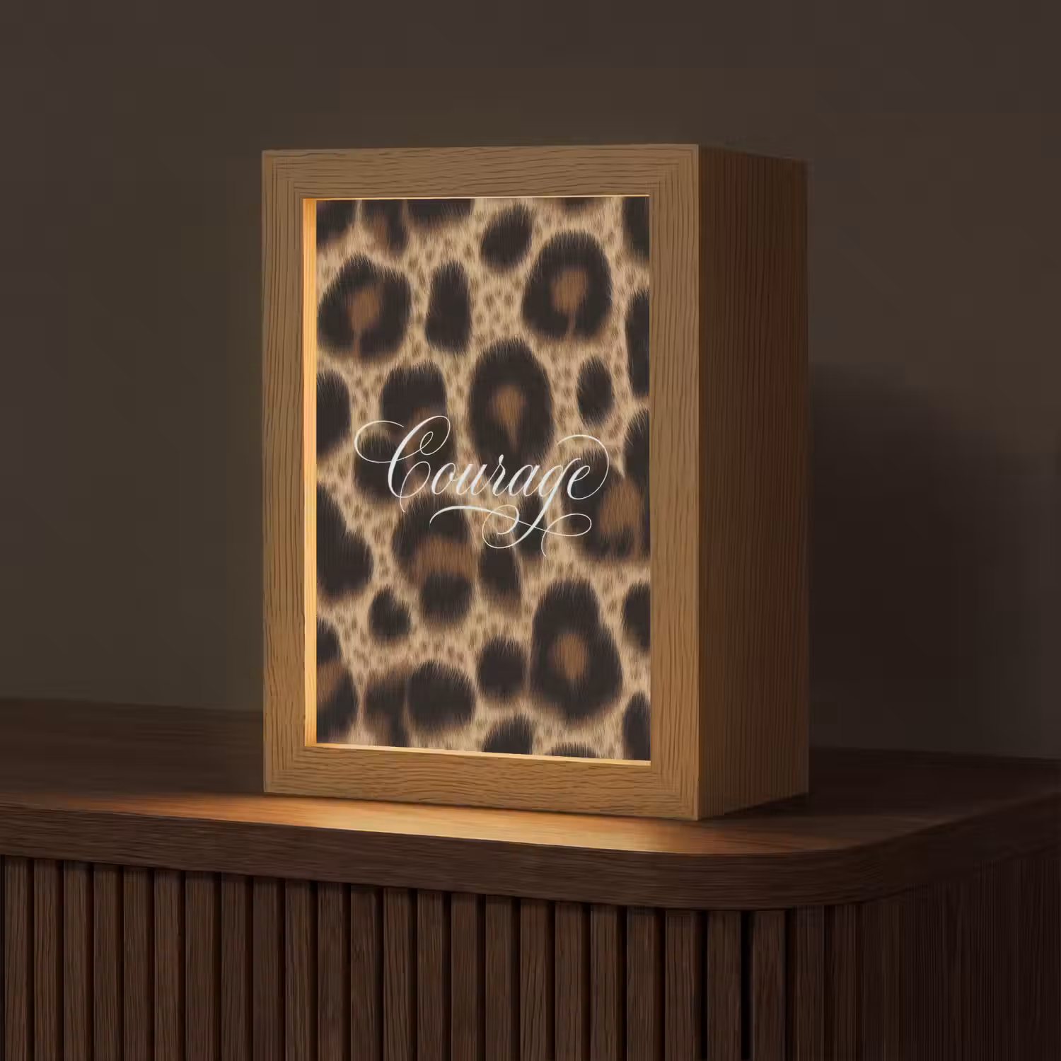 Luipaardprint - Bruin - Courage - Sierlijk Light Box met kabel (Tafellamp) klein -z3d_website