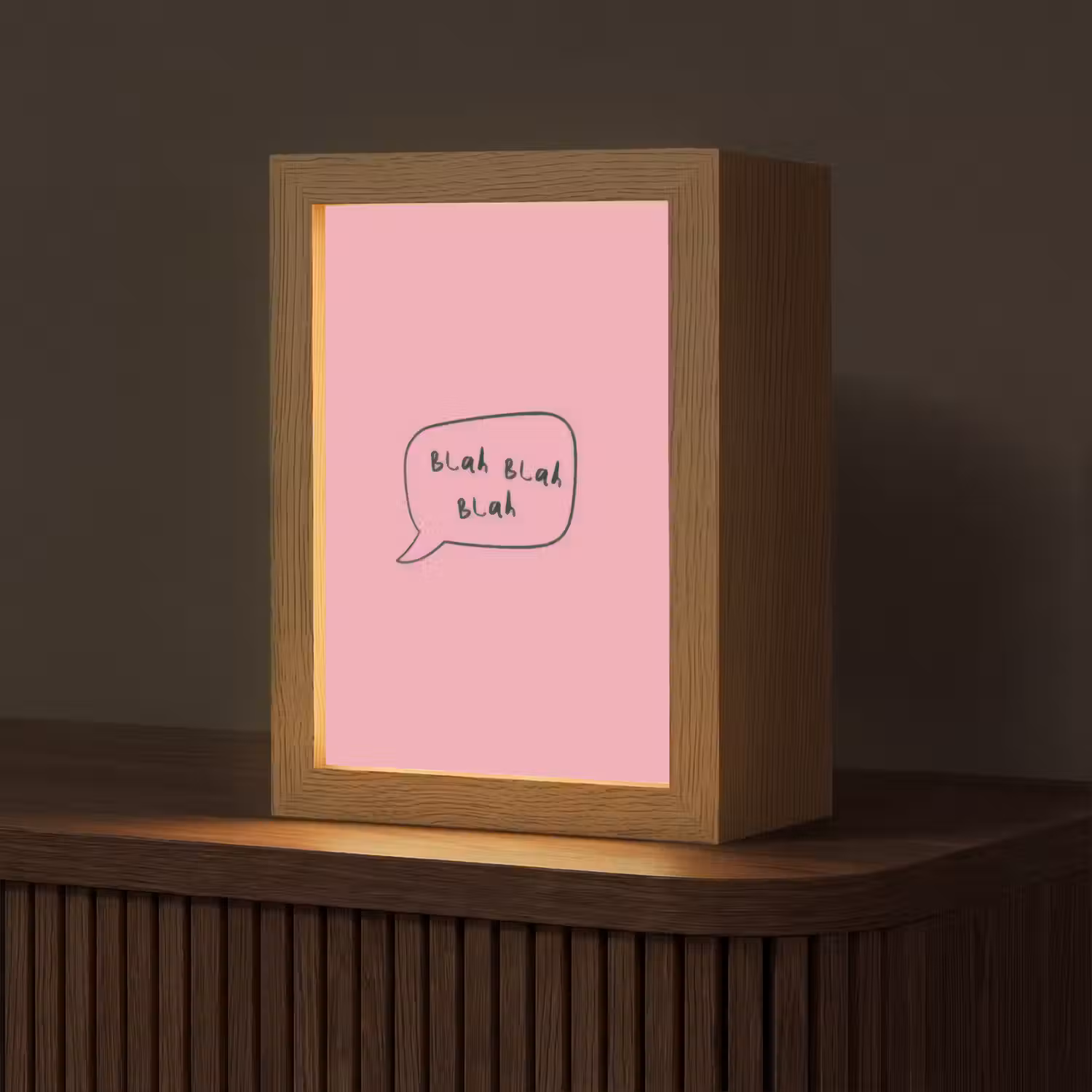 Tekstwolkje - BLAH BLAH BLAH - Roze Light Box met kabel (Tafellamp) klein -z3d_website