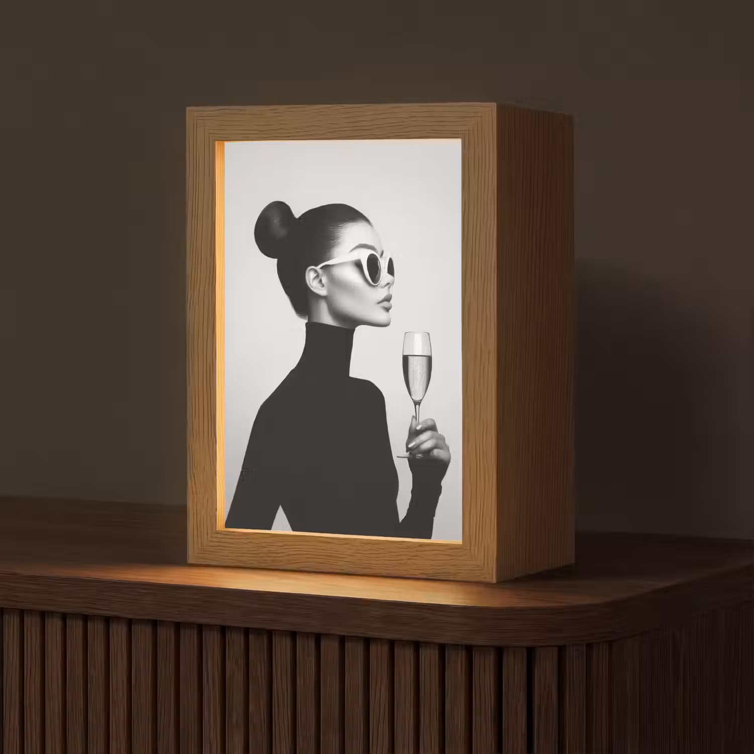 Vrouw - Champagne - Modern Light Box met kabel (Tafellamp) klein -z3d_website