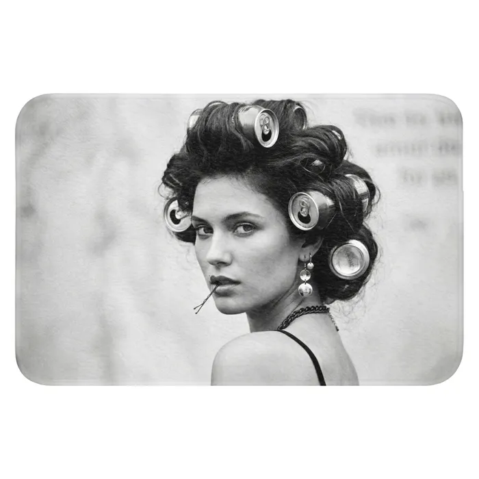 Edgy - Vrouw - Zwart - Wit WCmat klein -3d