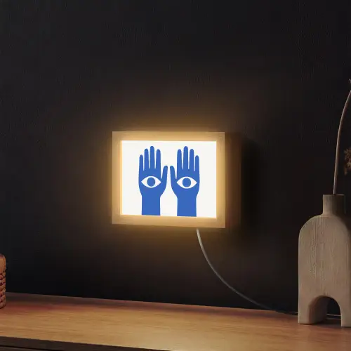 Handen - Twee - Ogen - Blauw Light Box met kabel (Wandlamp) klein -sfeer1
