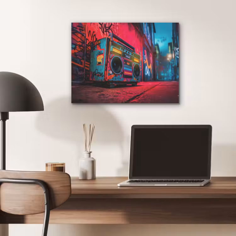 Boombox - Rood - Graffiti - Neon PET vilt klein -sfeer5