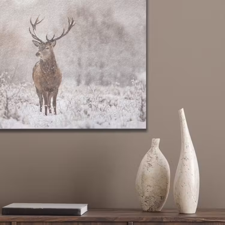 Edelhert - Bos - Sneeuw - Winter - Majestueus PET vilt klein -sfeer6_closeup