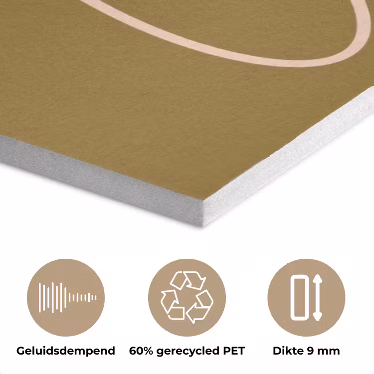 Groen - Too old for cher - Roze PET vilt klein -closeup_NL