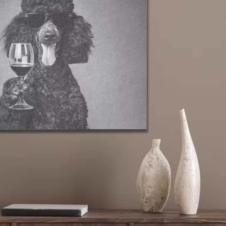 Hond - Krullen - Zonnebril - Wijn PET vilt klein -sfeer6_closeup