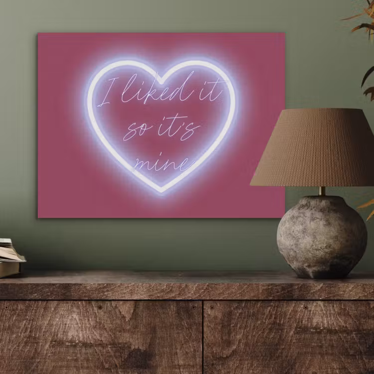 I liked it so it's mine - Neon hart - Roze PET vilt klein -sfeer2