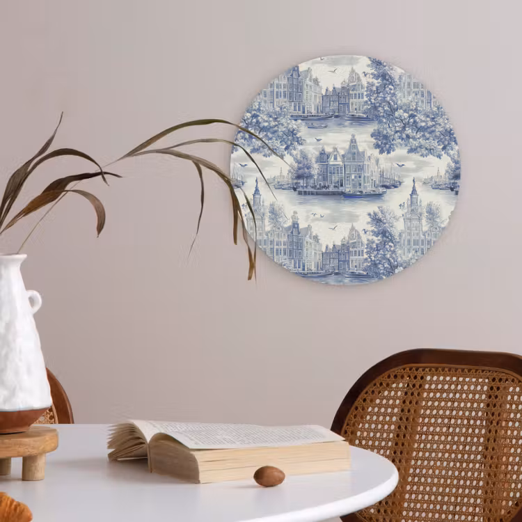 Huizen - Bomen - Water - Vogels - Blauw Akoestische PET Vilt - Rond klein 838 -sfeer3