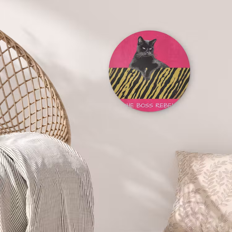 Kat - Baas - Roze - Tijgerprint Akoestische PET Vilt - Rond klein -sfeer4