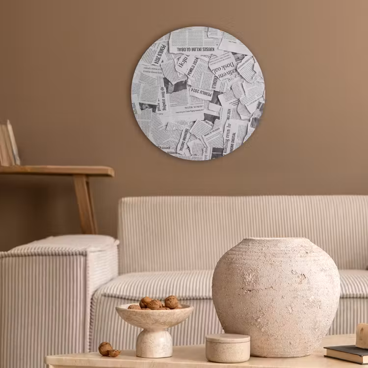 Krant - Versnipperd - Textuur - Zwart-wit - Abstract Akoestische PET Vilt - Rond klein -sfeer1