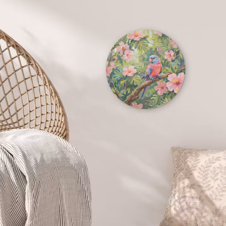 Papagaai - Hibiscusbloemen - Kleurrijk Akoestische PET Vilt - Rond klein -sfeer4